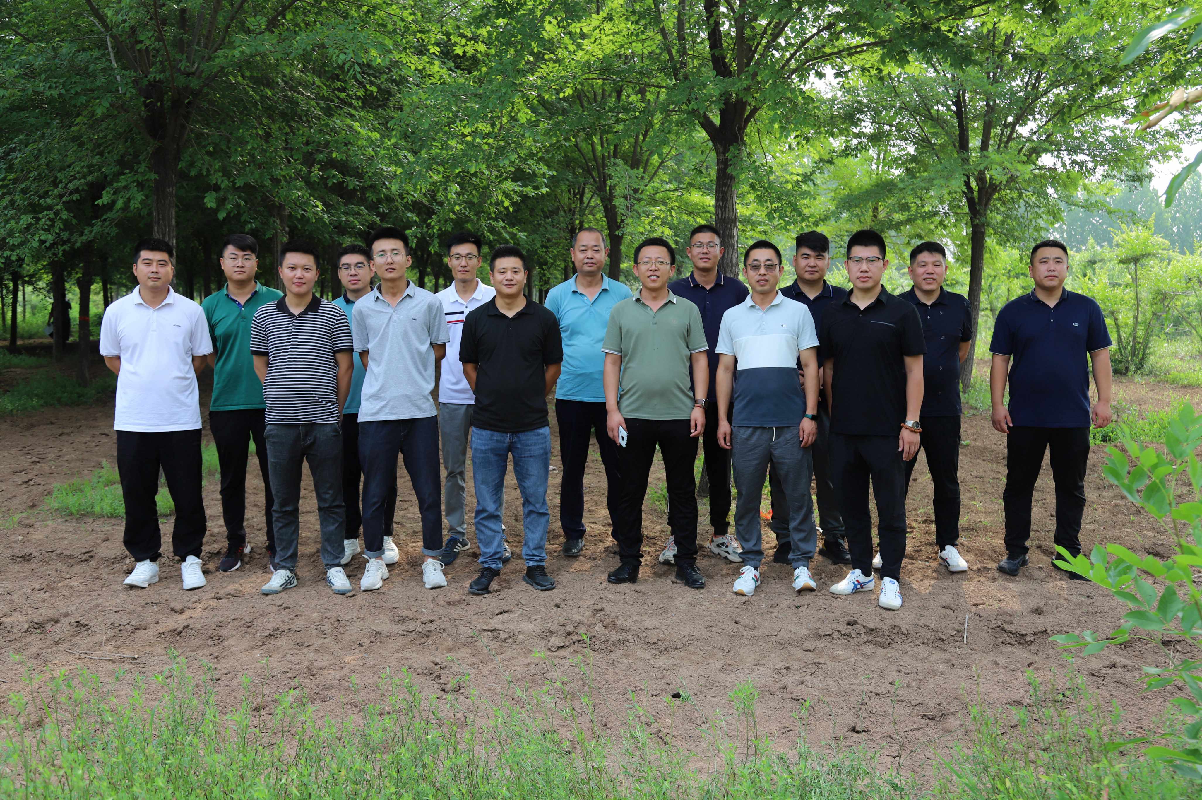 博華生態(tài)農(nóng)業(yè)營(yíng)銷(xiāo)中心技能比武圓滿完成